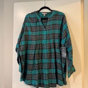 NWT Catherine’s Plaid Button-Up long sleeve Shirt in green gray and black